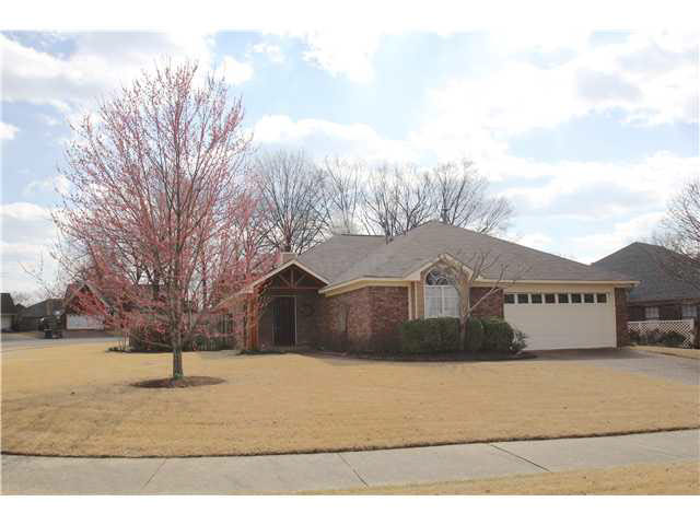 6503 Baird Ln, Bartlett, TN 38135 photo 1