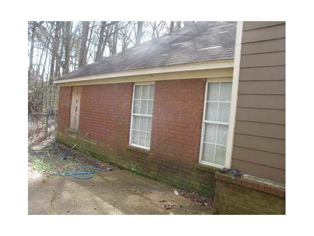 2644 Bay Pointe Cir E, Memphis, TN 38128 photo 4