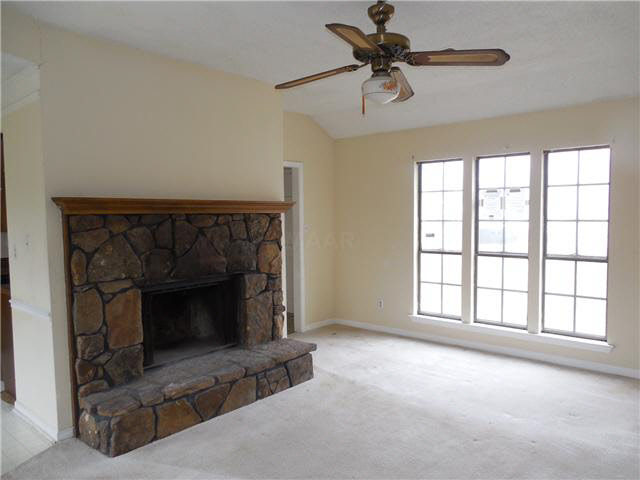 4209 Spring Leaf Ln, Memphis, TN 38141 photo 3