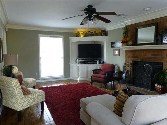 256 E Nolley Dr, Collierville, TN 38017 photo 3