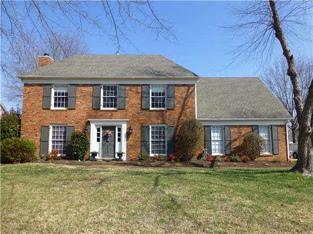 256 E Nolley Dr, Collierville, TN 38017 photo 1