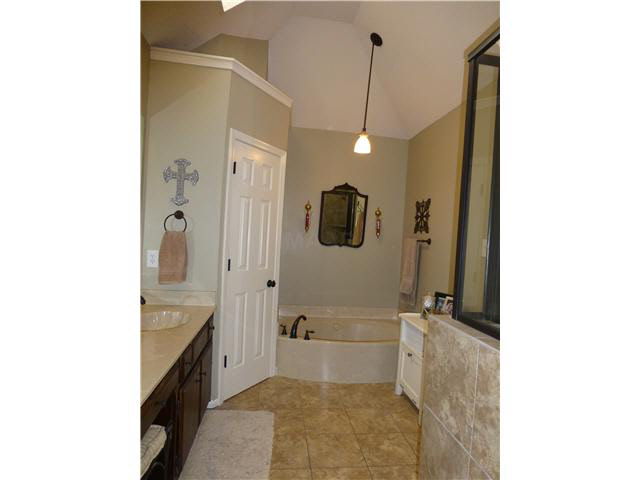 256 E Nolley Dr, Collierville, TN 38017 photo 12