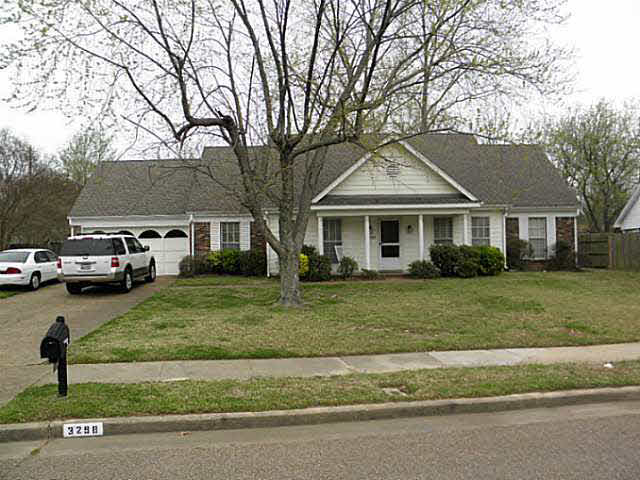 3298 Venson Dr, Bartlett, TN 38134 photo 2