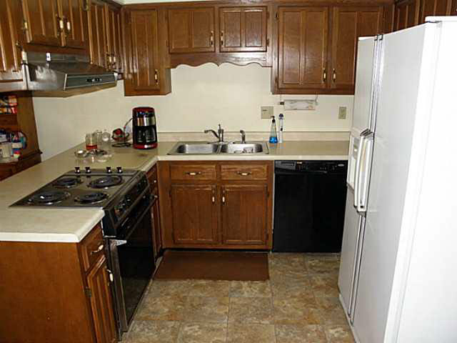 3298 Venson Dr, Bartlett, TN 38134 photo 4