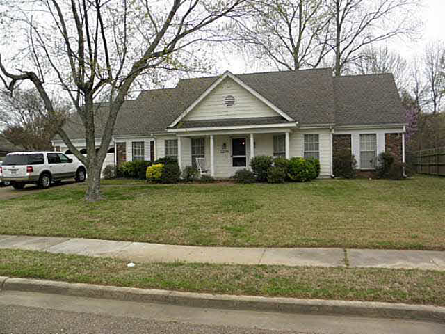 3298 Venson Dr, Bartlett, TN 38134 photo 1