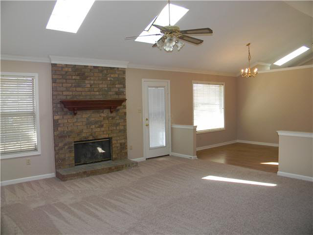 6701 Dawnhill Rd, Bartlett, TN 38135 photo 1