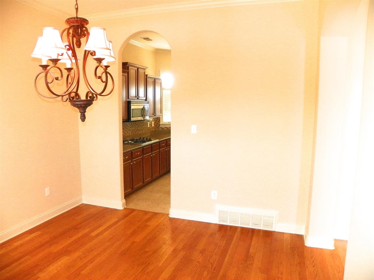8759 Brunswick Forest Dr, Bartlett, TN 38133 photo 4