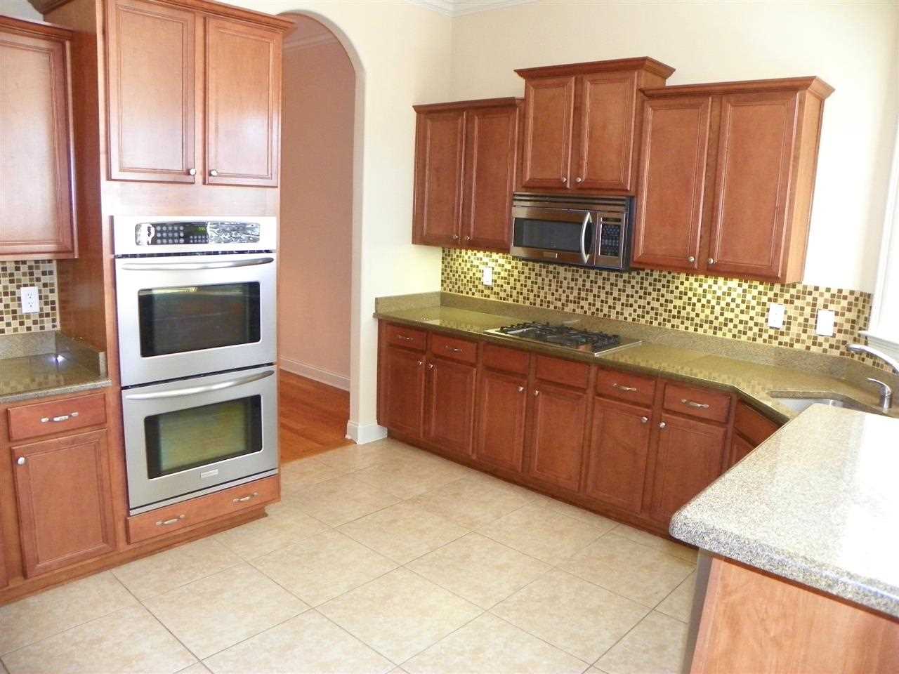 8759 Brunswick Forest Dr, Bartlett, TN 38133 photo 6