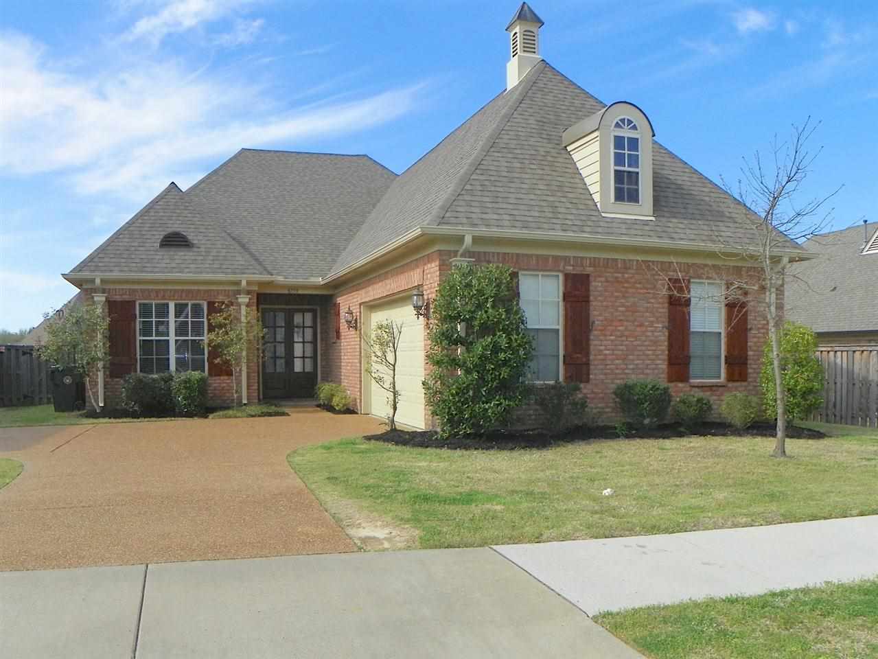 8759 Brunswick Forest Dr, Bartlett, TN 38133 photo 1