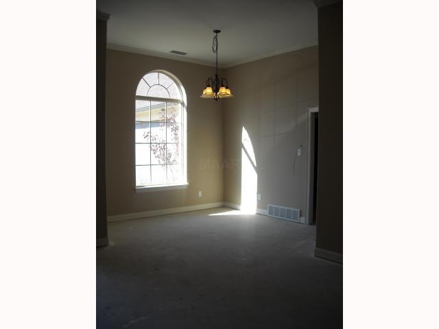 8776 Brunswick Forest Dr, Bartlett, TN 38133 photo 6