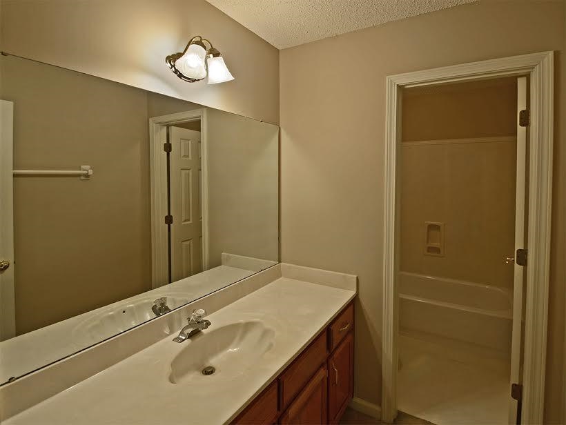 1150 E Lake Pointe Dr, Collierville, TN 38017 photo 13