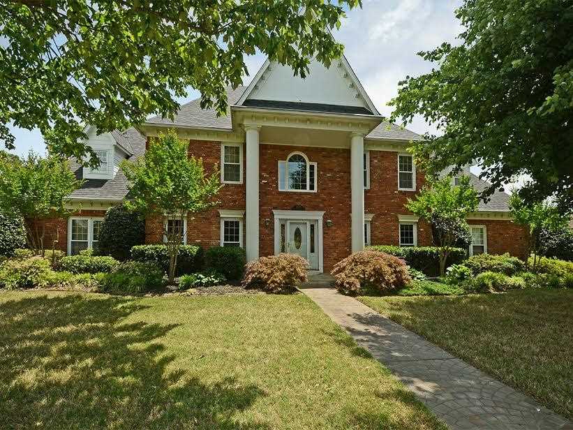 1150 E Lake Pointe Dr, Collierville, TN 38017 photo 1
