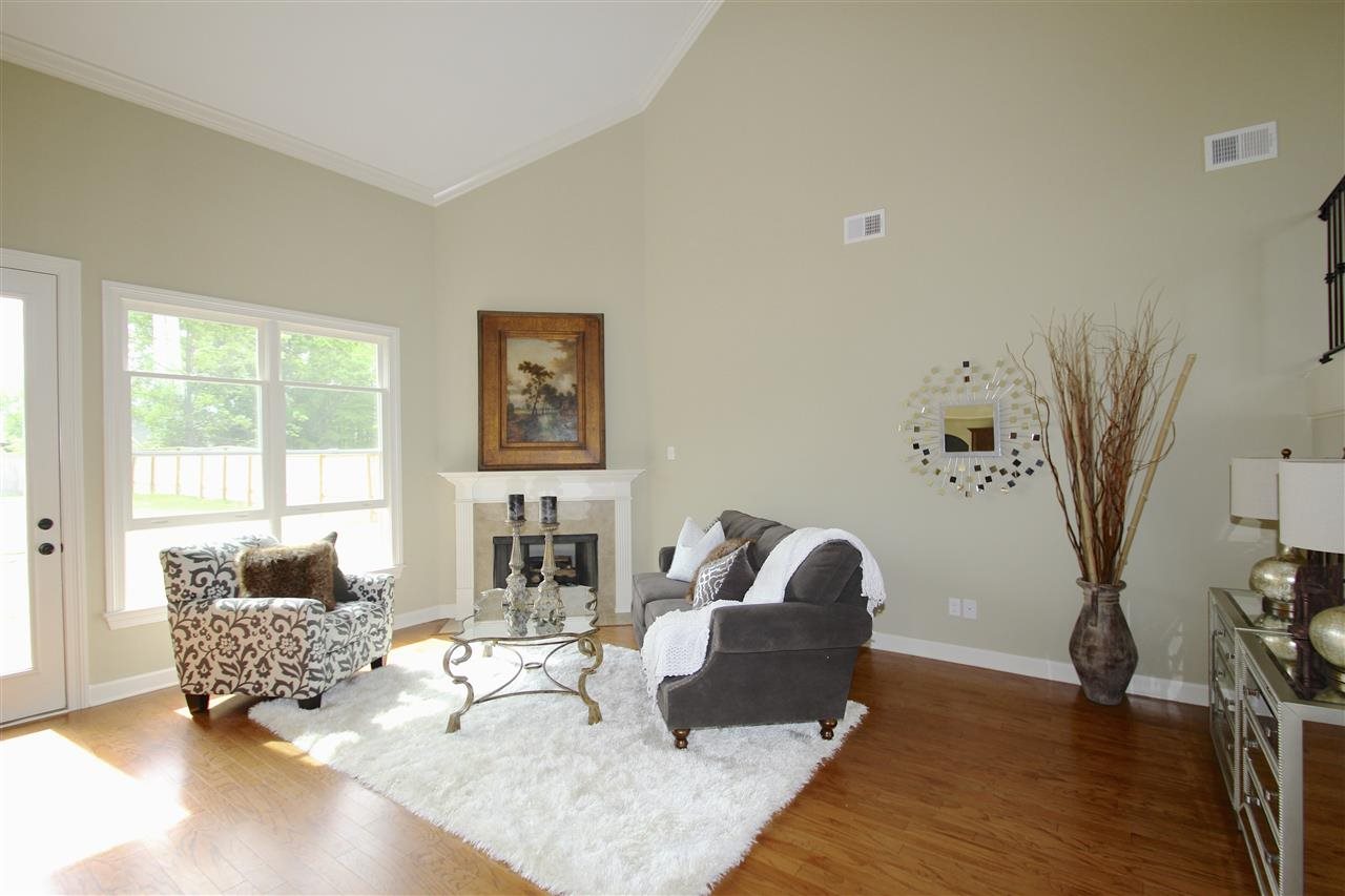 783 Six Oaks Ln, Collierville, TN 38017 photo 5