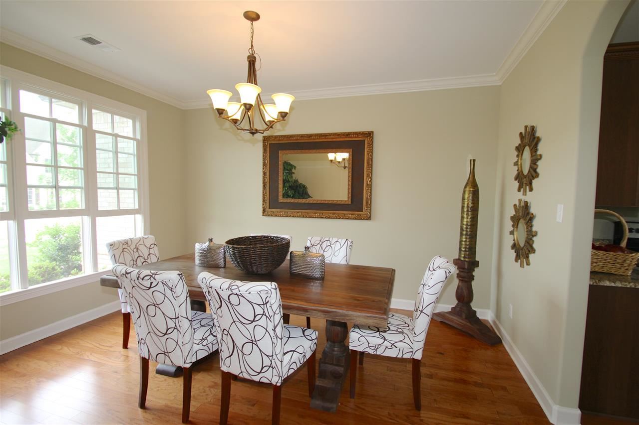 783 Six Oaks Ln, Collierville, TN 38017 photo 3