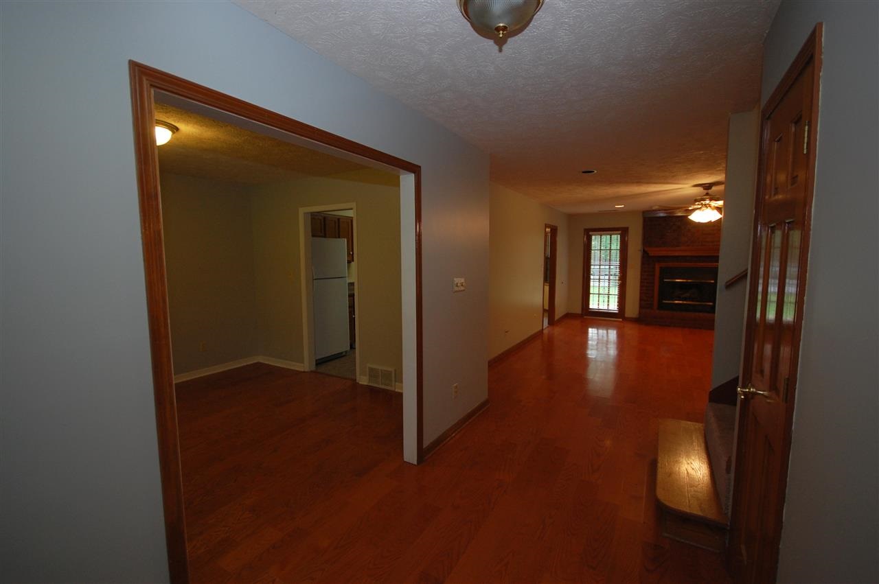 7437 Third, Bartlett, TN 38135 photo 2