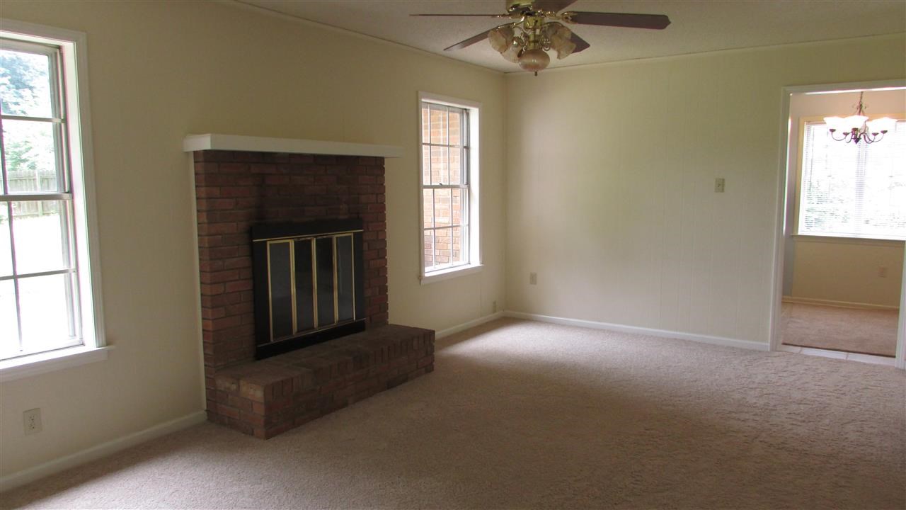 5749 Ackerman, Bartlett, TN 38134 photo 4