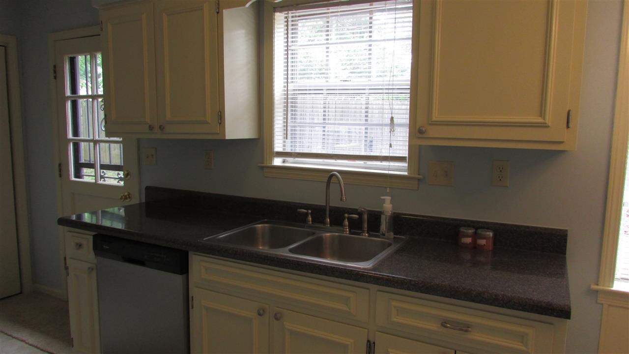 5749 Ackerman, Bartlett, TN 38134 photo 8