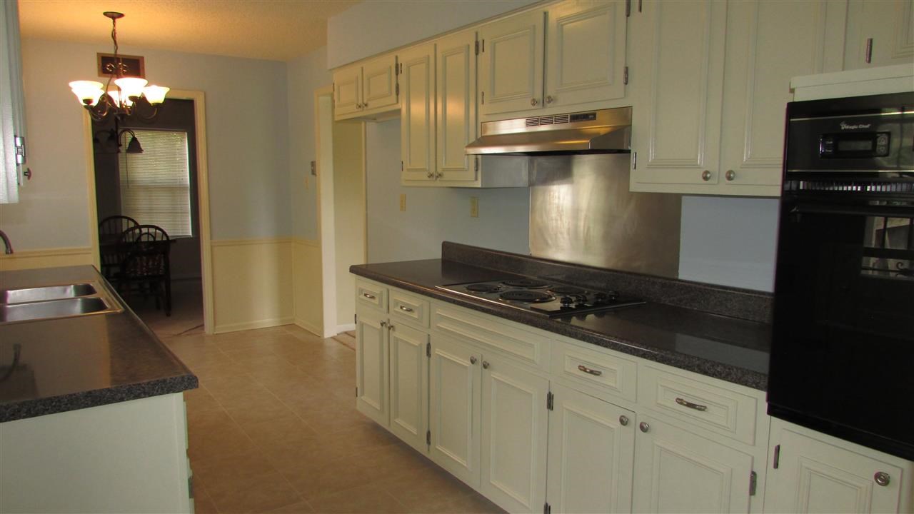 5749 Ackerman, Bartlett, TN 38134 photo 9