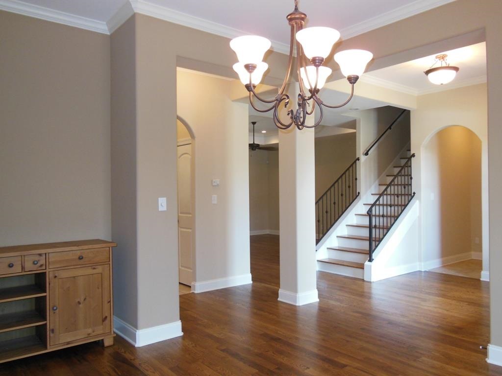 1383 Raindrop Dr, Collierville, TN 38017 photo 2