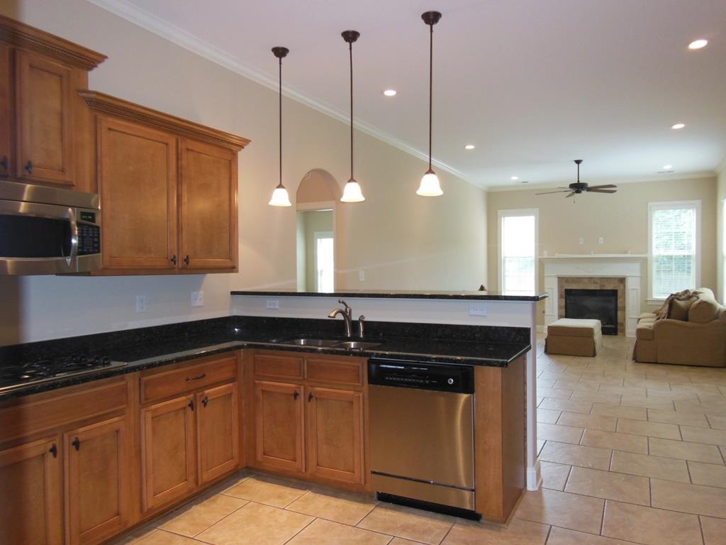 1383 Raindrop Dr, Collierville, TN 38017 photo 5