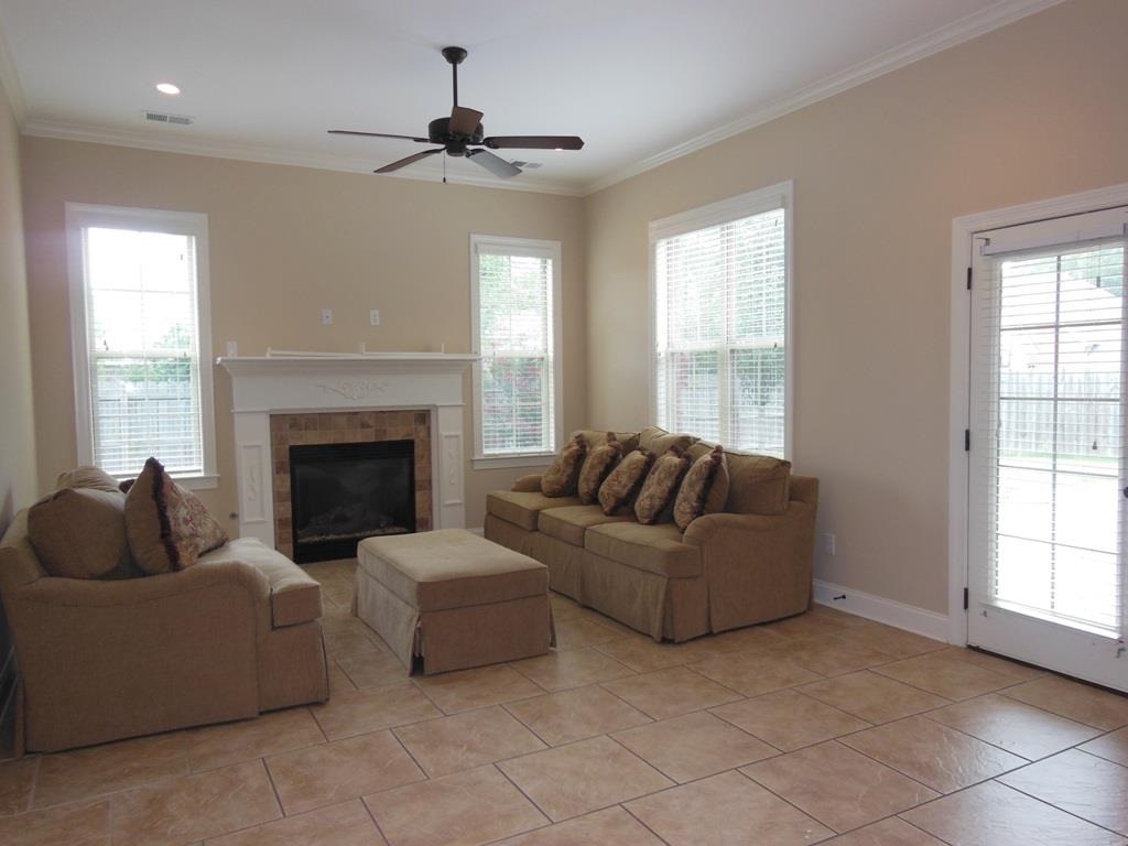 1383 Raindrop Dr, Collierville, TN 38017 photo 6