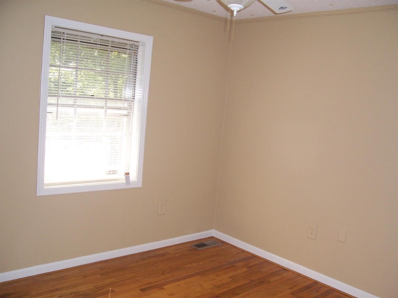 150 Mitchell St, Selmer, TN 38375 photo 7