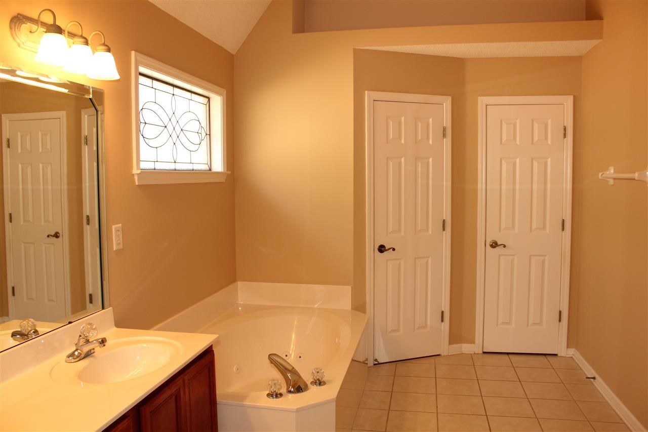 9293 Breakstone, Collierville, TN 38017 photo 13