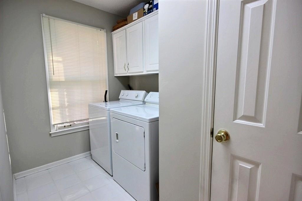 225 Strong, Collierville, TN 38017 photo 16
