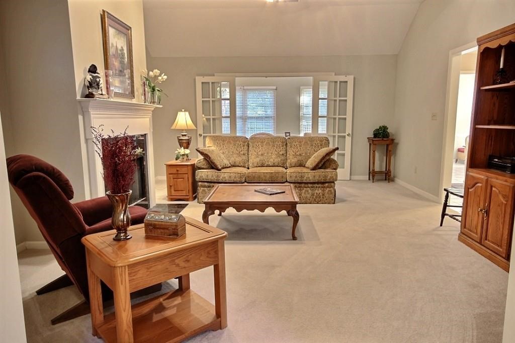 225 Strong, Collierville, TN 38017 photo 4
