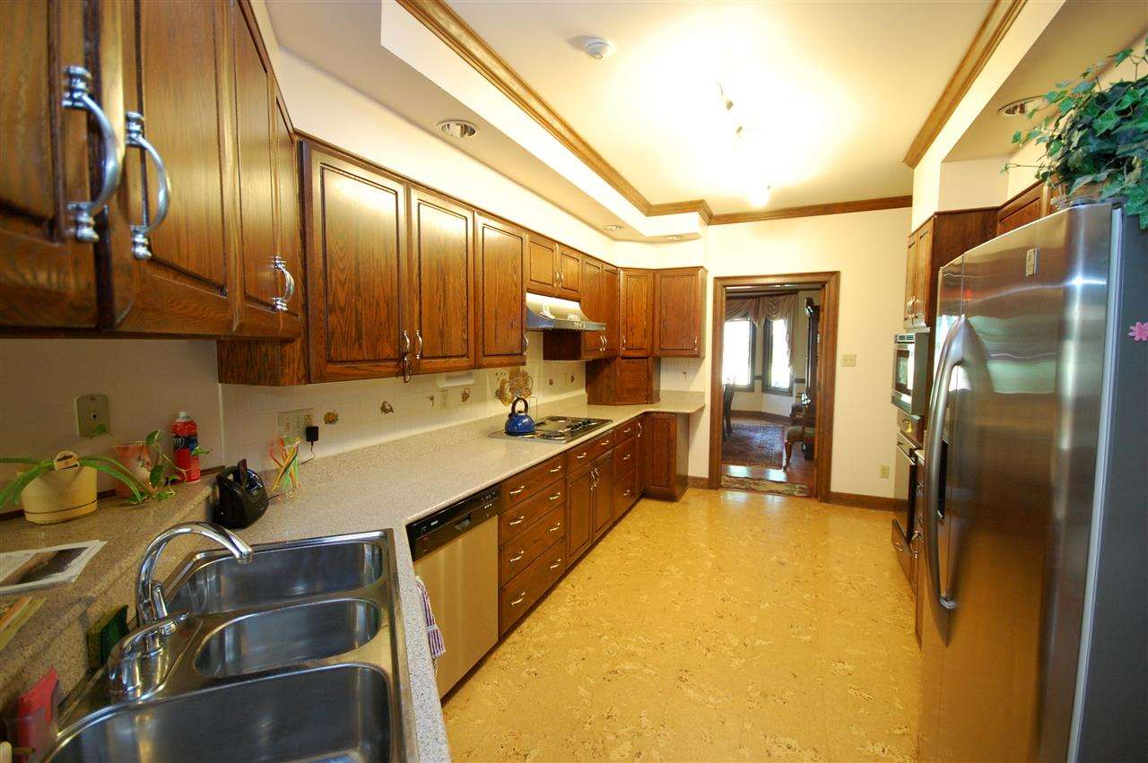 3638 Clairice Cv, Bartlett, TN 38133 photo 8