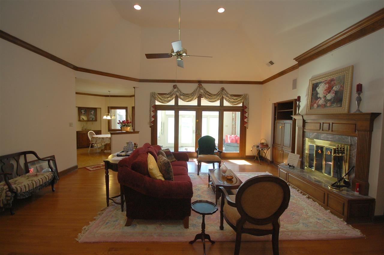 3638 Clairice Cv, Bartlett, TN 38133 photo 2