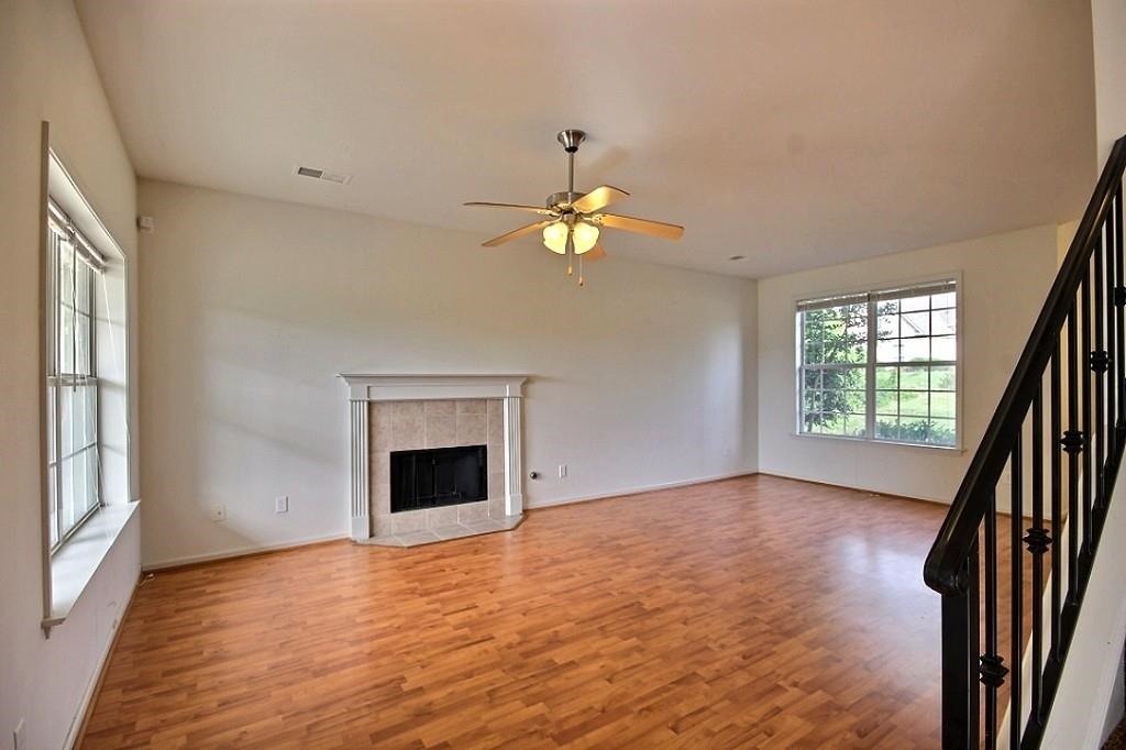 8581 Thor, Cordova, TN 38018 photo 2