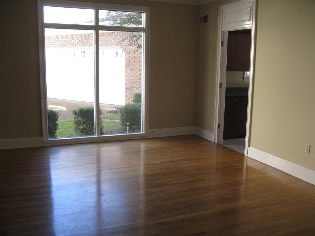 944 E Riverwalk, Memphis, TN 38120 photo 11