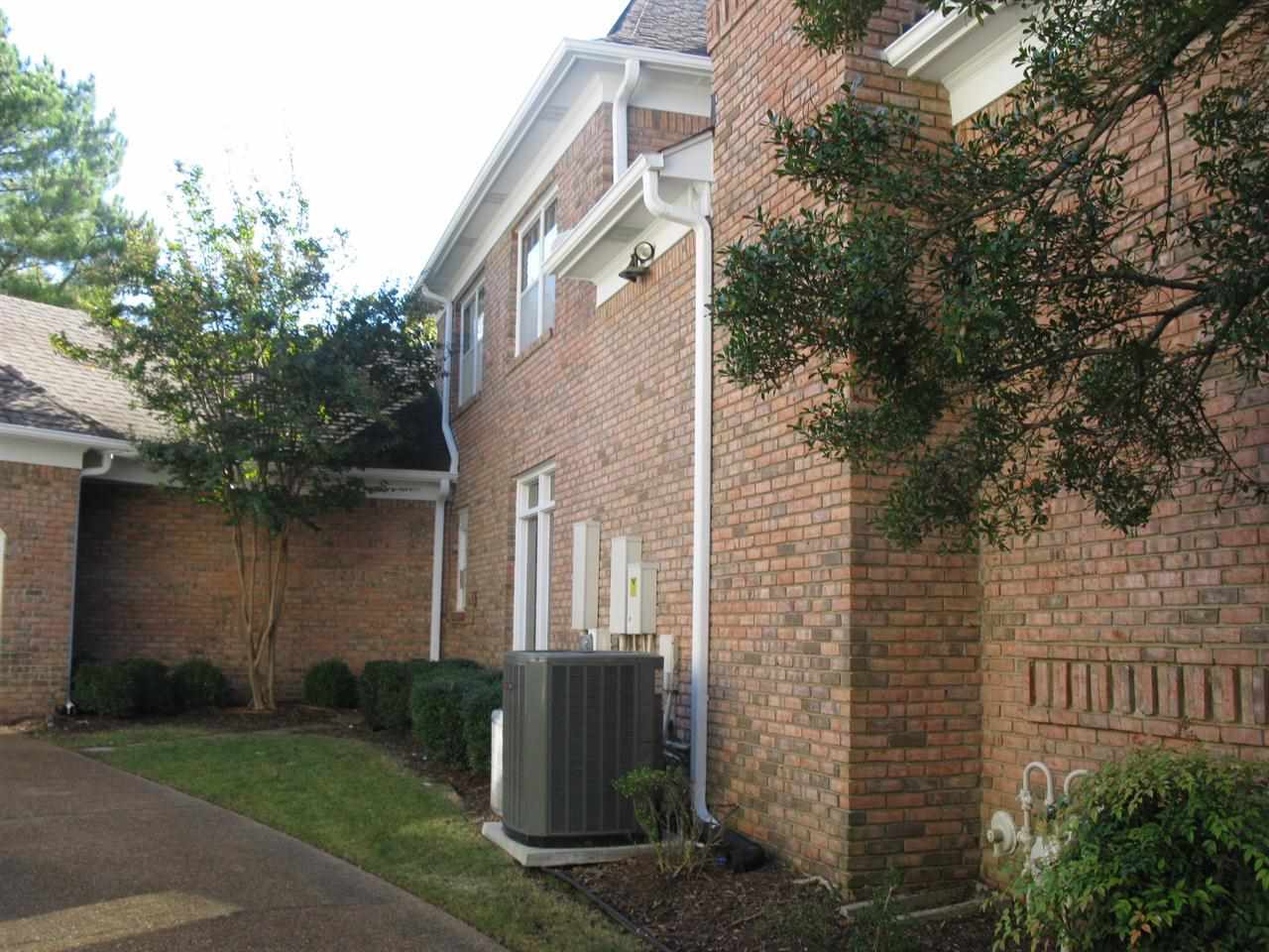 944 E Riverwalk, Memphis, TN 38120 photo 3