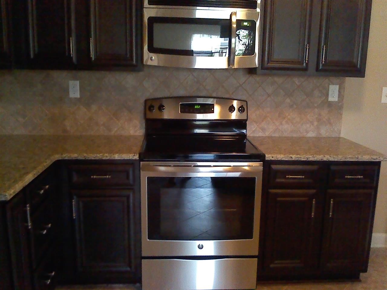 8800 Stony Glen Dr, Bartlett, TN 38133 photo 13