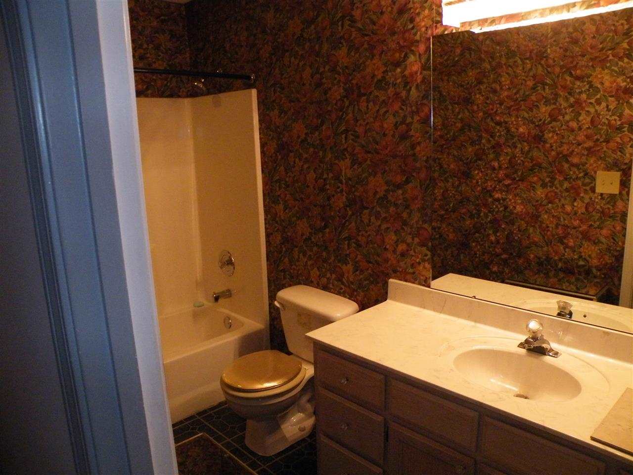 2624 Bay Pointe Cir E, Memphis, TN 38128 photo 16