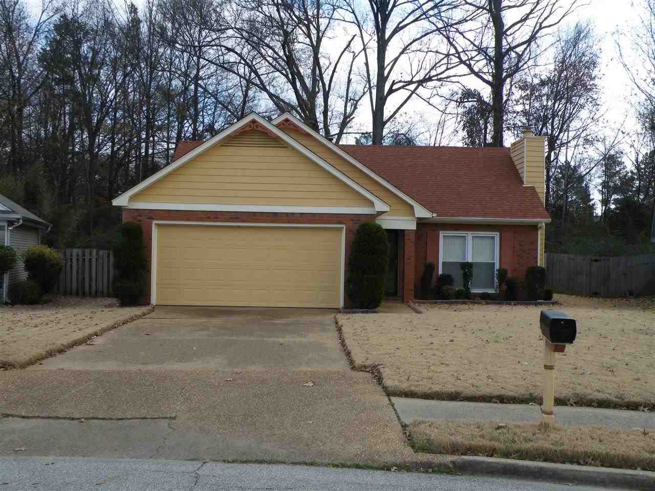 2624 Bay Pointe Cir E, Memphis, TN 38128 photo 2