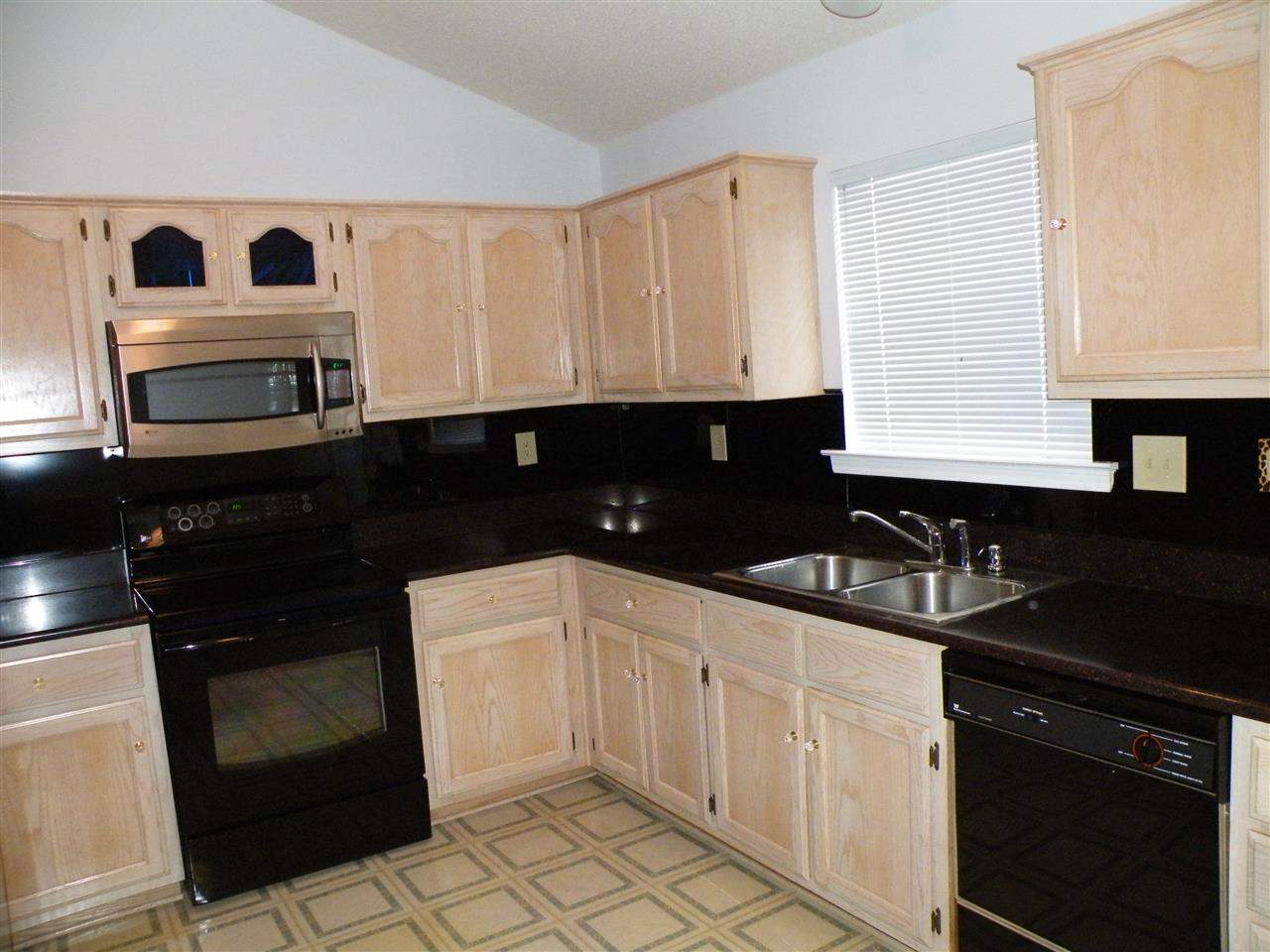 2624 Bay Pointe Cir E, Memphis, TN 38128 photo 9
