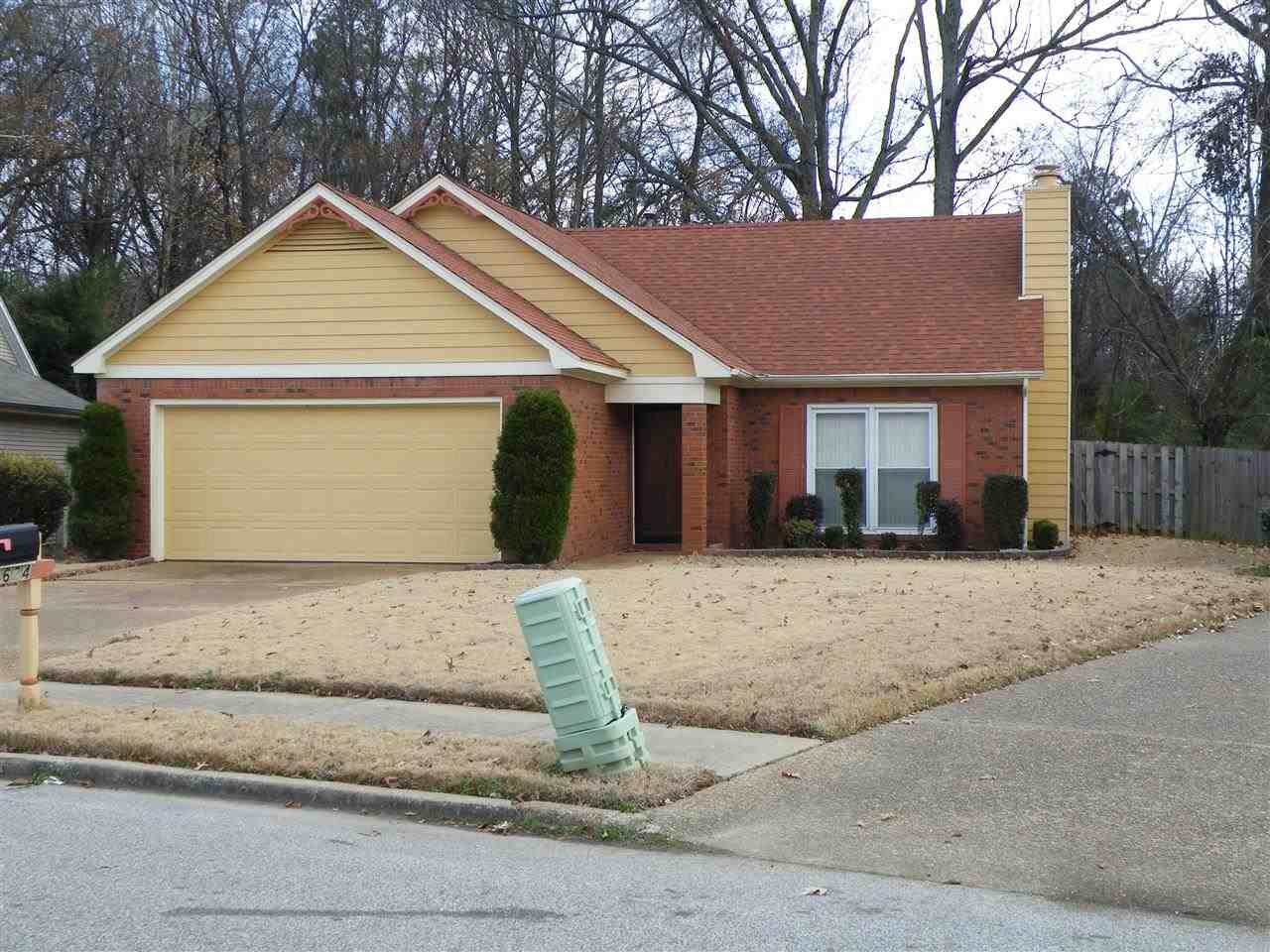 2624 Bay Pointe Cir E, Memphis, TN 38128 photo 1