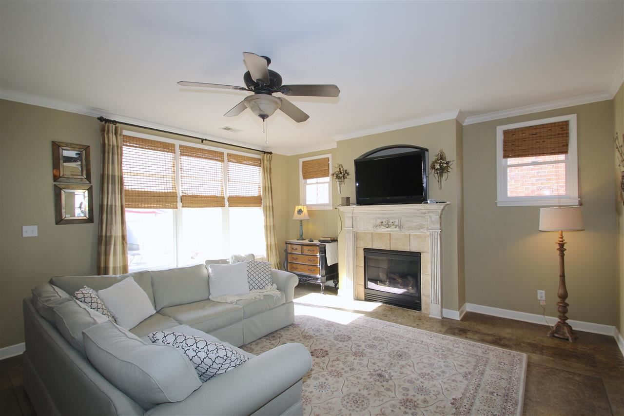 369 Jaffrey Ave, Collierville, TN 38017 photo 4