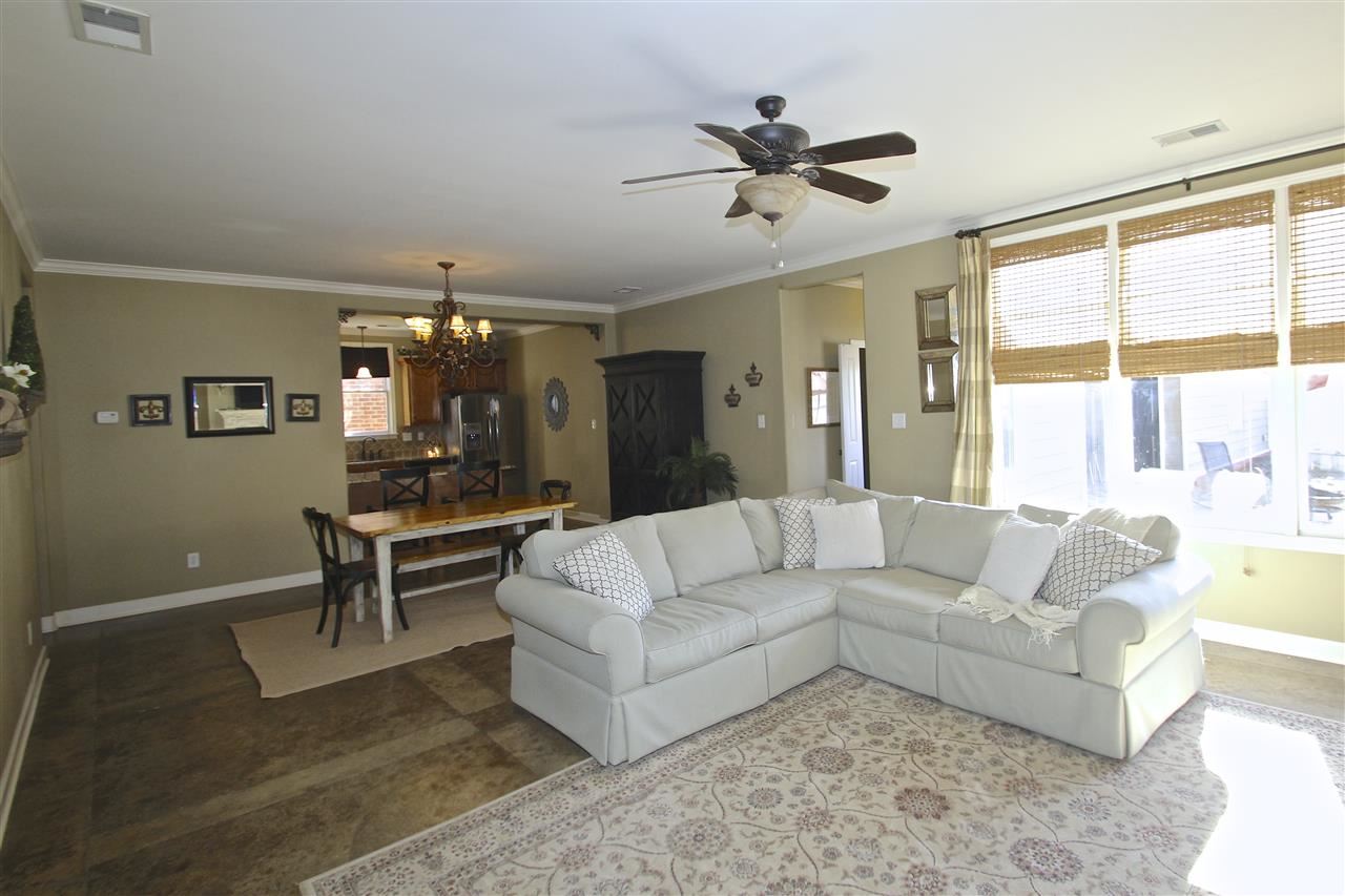 369 Jaffrey Ave, Collierville, TN 38017 photo 5