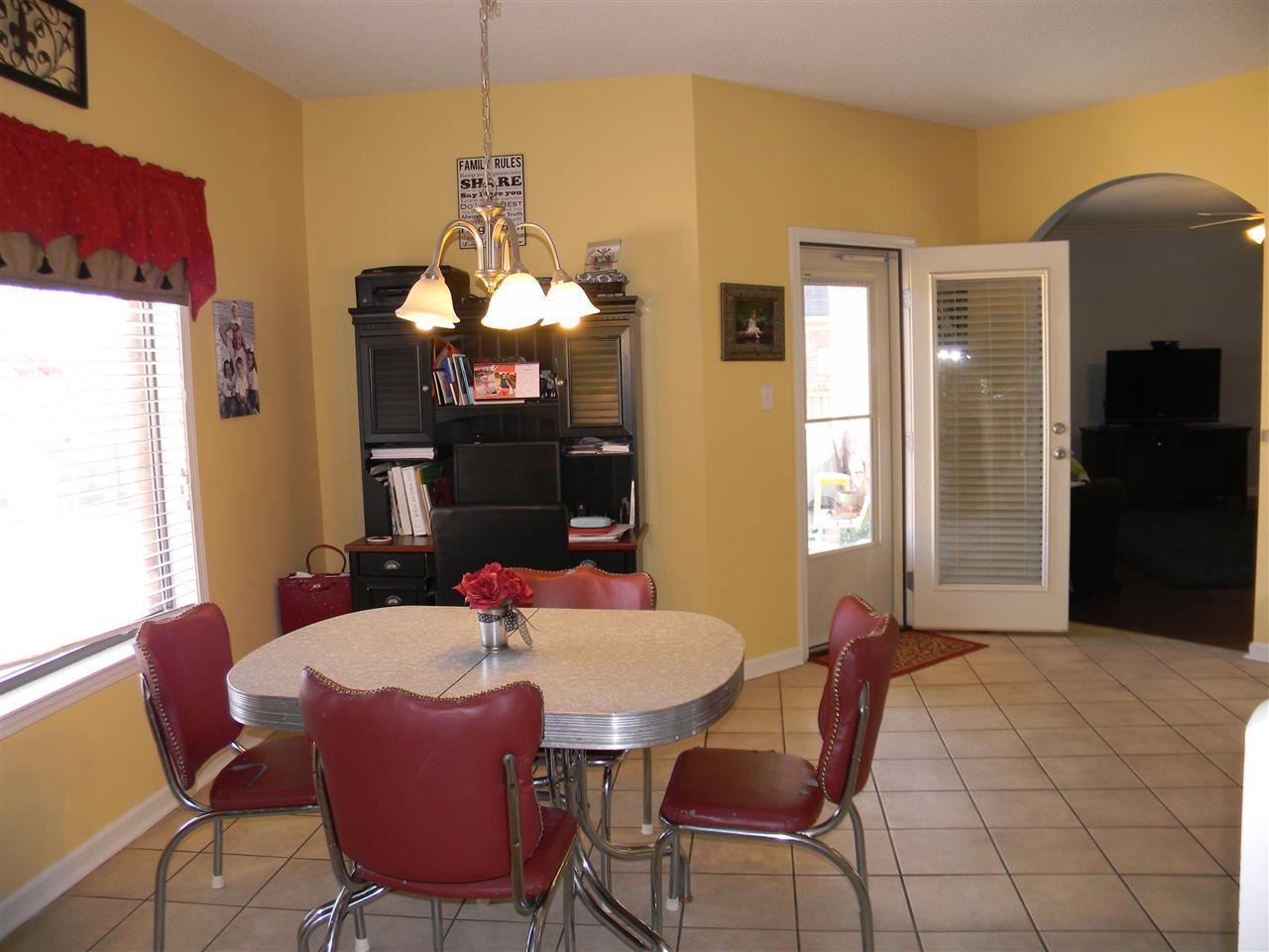 3694 Haynes Rd, Bartlett, TN 38133 photo 8
