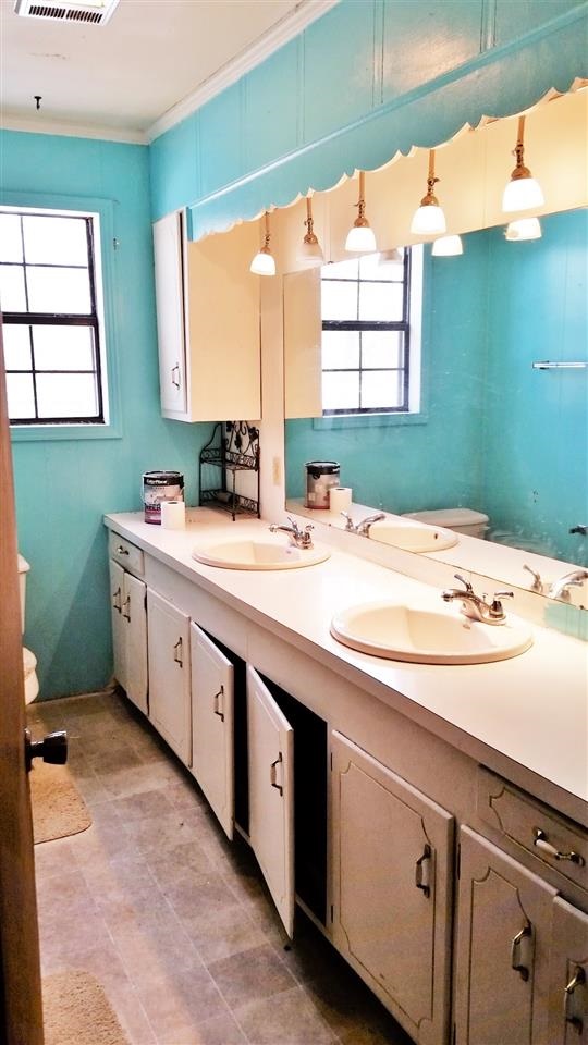 305 Easley Lp Ave, Savannah, TN 38372 photo 7