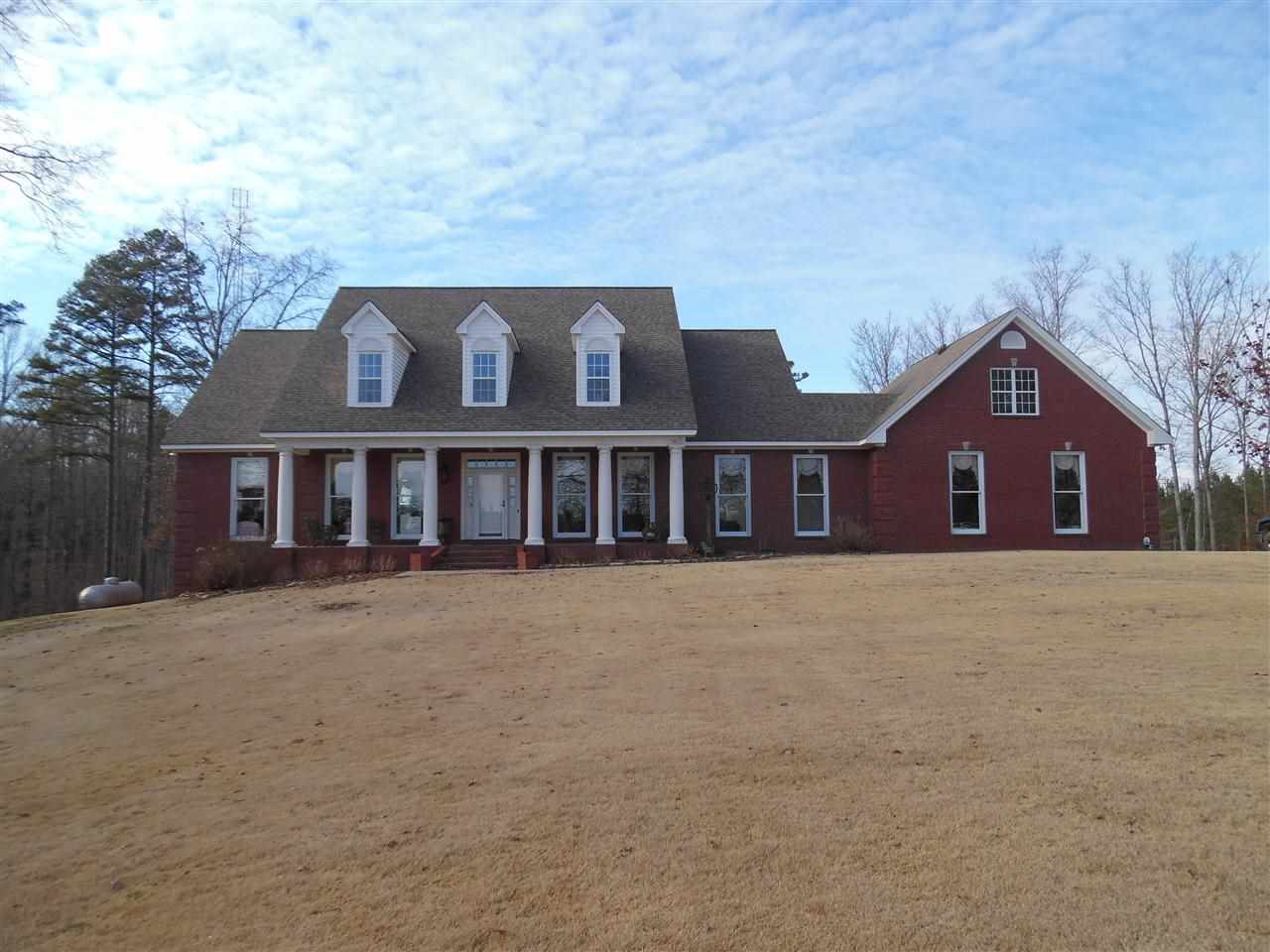 4192 Firetower Rd, Lutts, TN 38471 photo 1