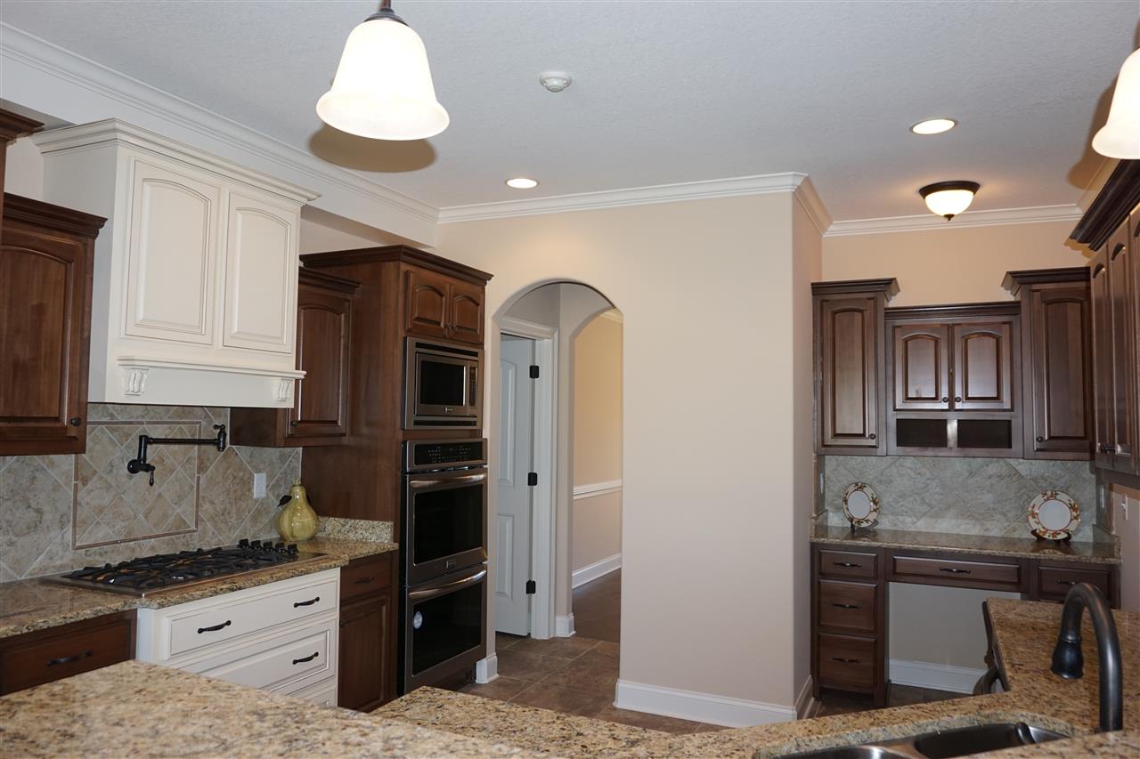 717 Fairway Dr, Covington, TN 38019 photo 2