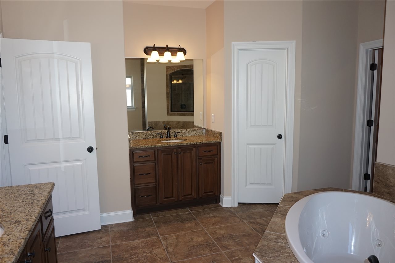 717 Fairway Dr, Covington, TN 38019 photo 14