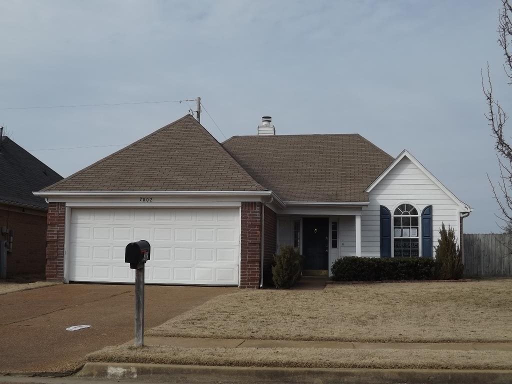 7002 Naples Dr, Cordova, TN 38018 photo 1