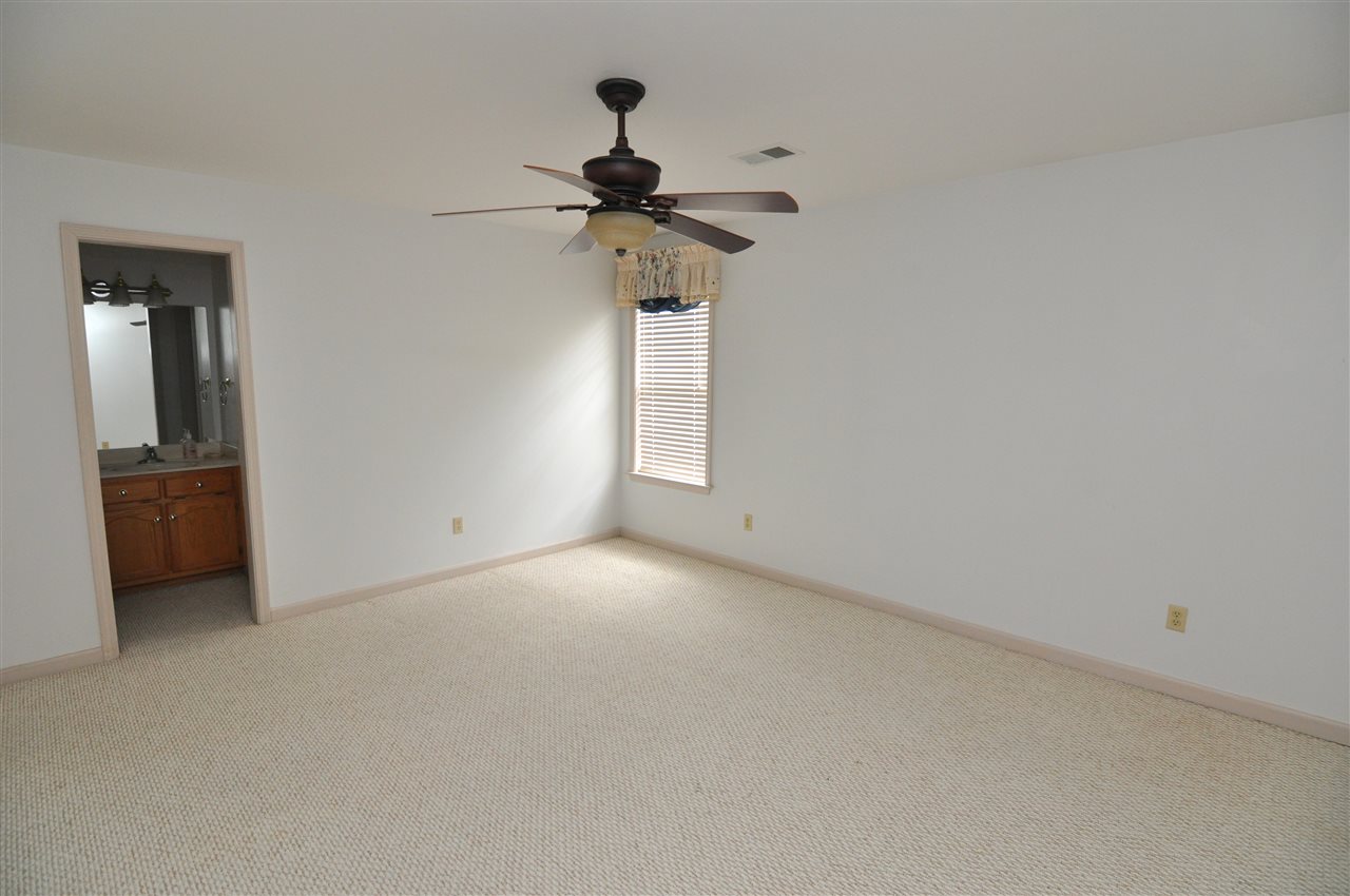 9359 Forest Wind Dr, Collierville, TN 38017 photo 22