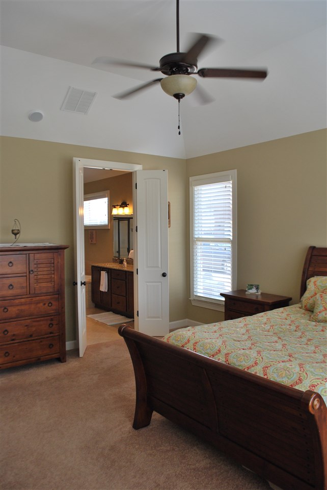 839 Five Oaks Ln, Collierville, TN 38017 photo 13
