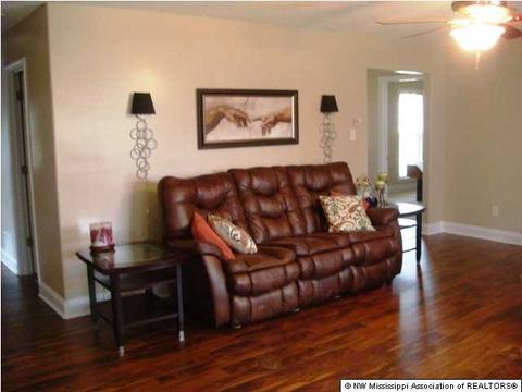 10849 Sullivan Rd, Hernando, MS 38632 photo 2